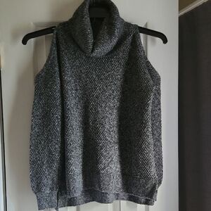 Hollister Charcoal Knit Sweater
